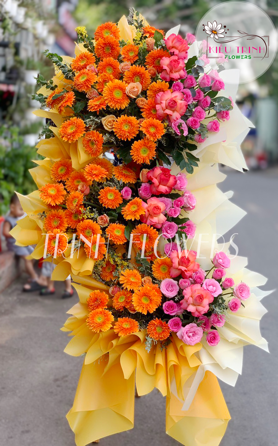 1 số điều cần lưu ý khi đặt hoa khai trương online 6 Một số điều cần lưu ý khi đặt hoa khai trương online