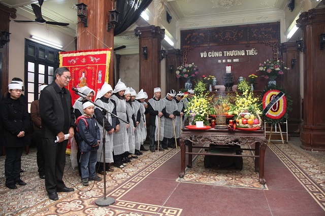 di dam tang nen mac gi 1631895685 9rsca