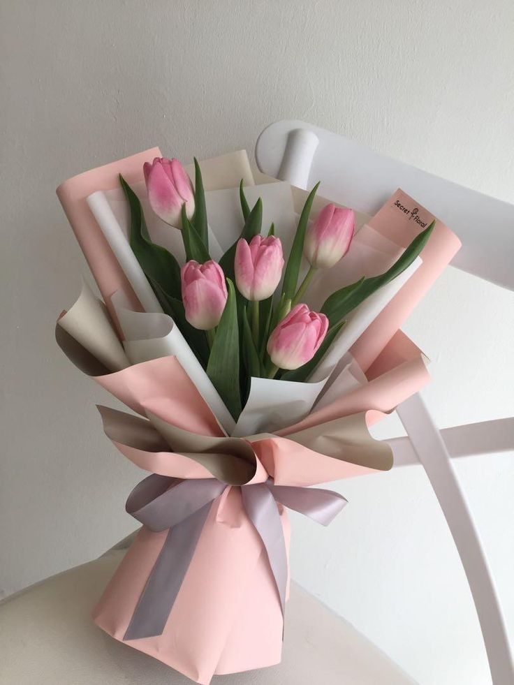 10 loại hoa tặng người yêu ngày lễ tình nhân Valentine đẹp nhất 2025 5 Gợi ý 10 loại hoa tặng người yêu ngày lễ tình nhân Valentine đẹp nhất 2025