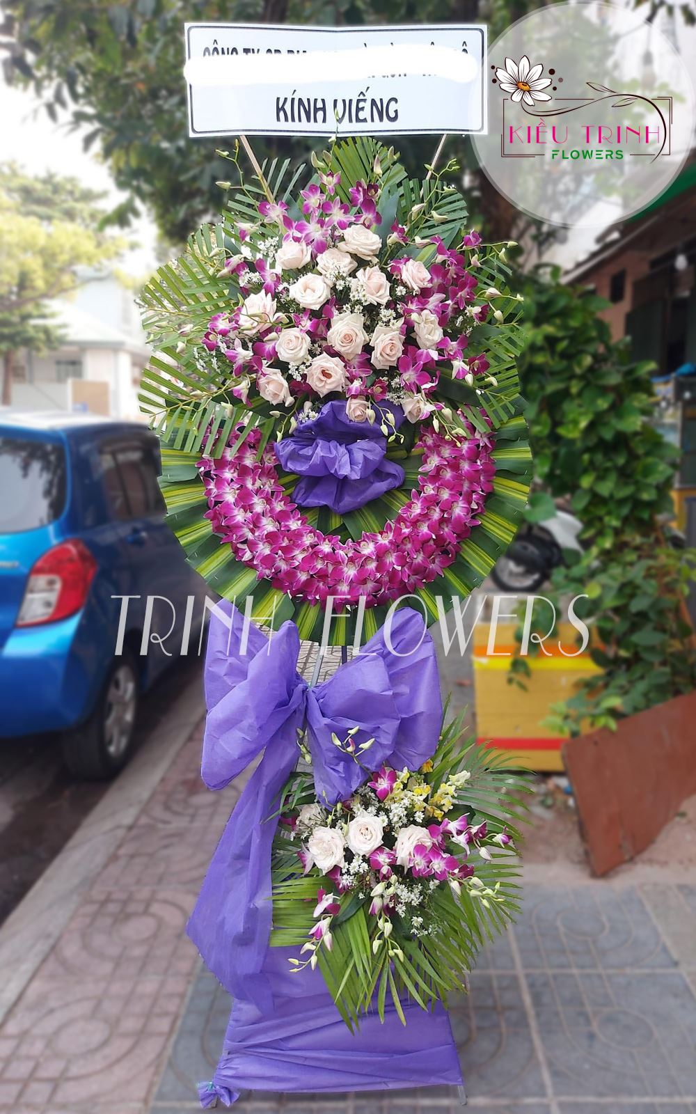 Vòng Hoa Kỉ Niệm T348